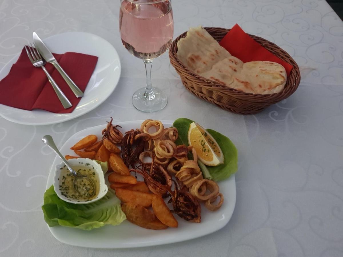 Apartmani Joja Kursumlija Buitenkant foto