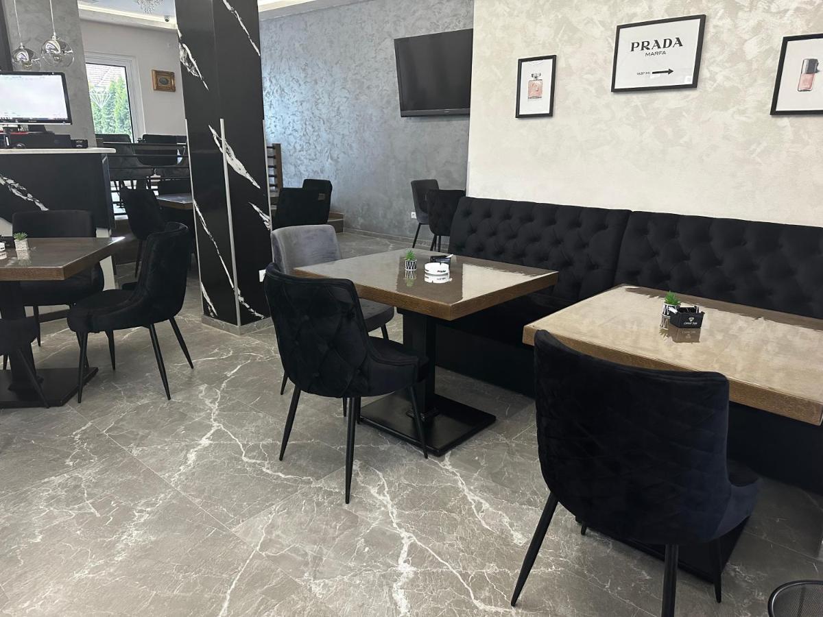Apartmani Joja Kursumlija Buitenkant foto